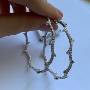 Серебряные серьги ветвь с цирконием фото